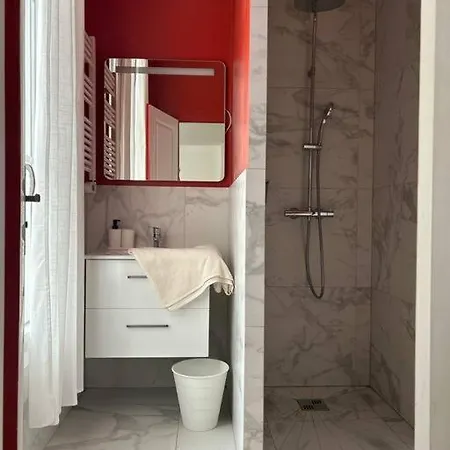 Tatil Evi Maison Avec Terrasse Renovee Asnières